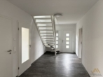 Flur EG - Verkauf: Großzügiger Bungalow mit Garage und Einliegerwohnung