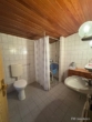Badezimmer - Verkauf: Resthof mit Wohnhaus und Scheune in schöner ländlicher Lage in Filsum!