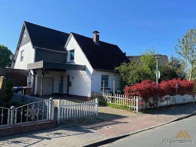 Einfamilienhaus mit Garage in Schortens!, 26419 Schortens, Einfamilienhaus